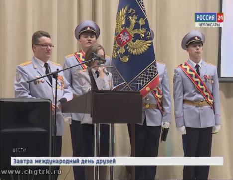 В МВД по Чувашии отметили 300-летие российской полиции В МВД по Чувашии отметили 300-летие российской полиции