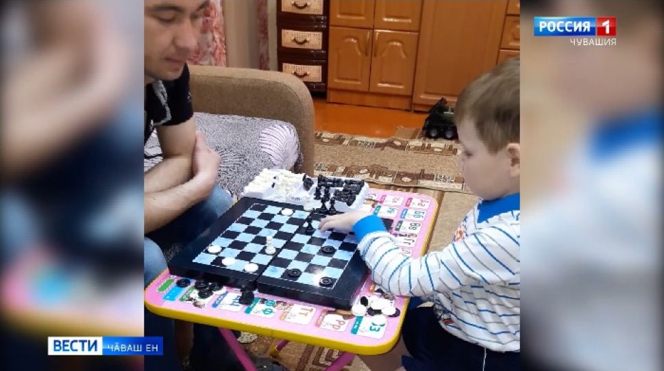 Республикӑра пурӑнакансем ӗҫлемелле мар кунсене кӑсӑклӑ ирттерме тӑрӑшаҫҫӗ Республикӑра пурӑнакансем ӗҫлемелле мар кунсене кӑсӑклӑ ирттерме тӑрӑшаҫҫӗ