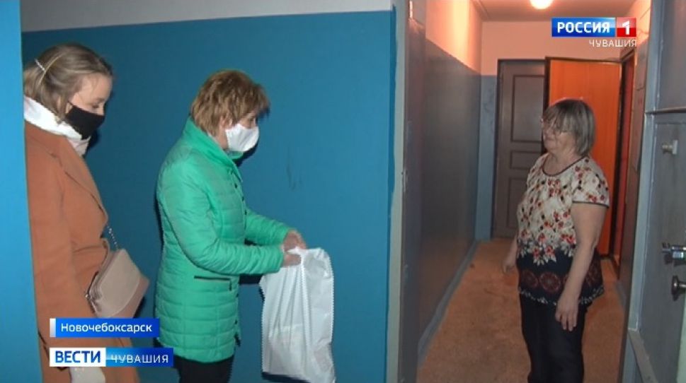 Жители Чувашии получили 700 продуктовых наборов на Пасху Жители Чувашии получили 700 продуктовых наборов на Пасху
