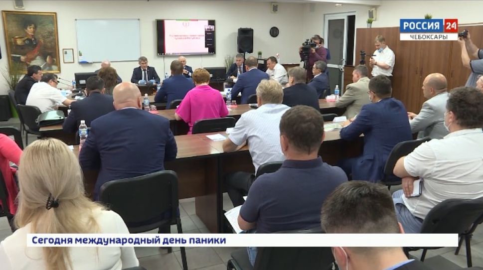 В Чебоксарах прошла встреча врио Главы Чувашии с руководителями крупных предприятий В Чебоксарах прошла встреча врио Главы Чувашии с руководителями крупных предприятий