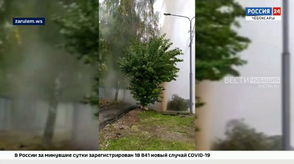 В Чебоксарах из-за прорыва трубы 2 медучреждения остались без тепла и горячей воды В Чебоксарах из-за прорыва трубы 2 медучреждения остались без тепла и горячей воды