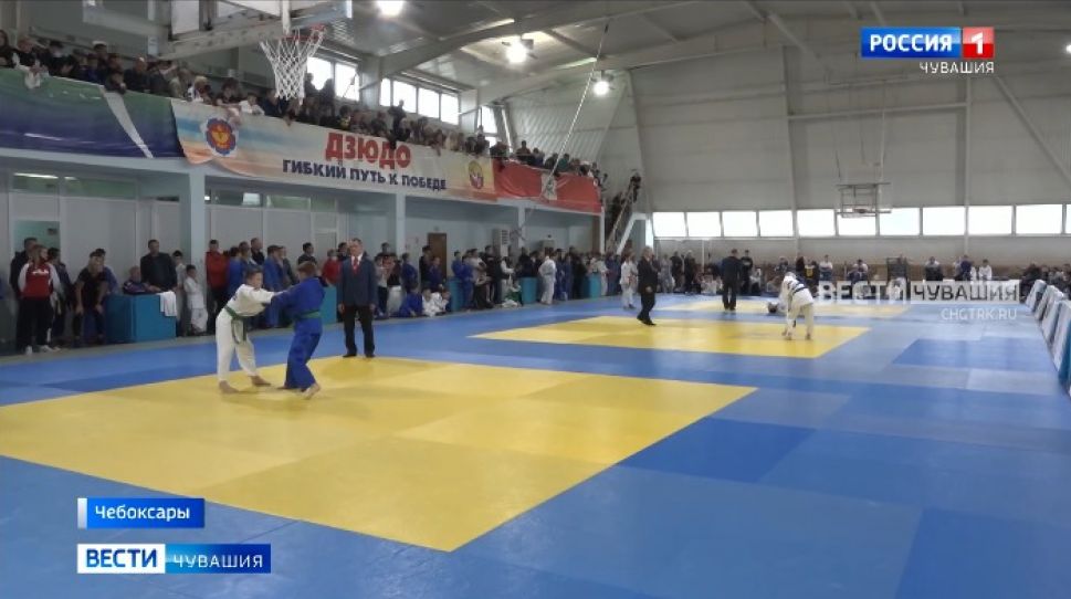 В Чебоксарах прошел турнир по дзюдо памяти Александра Трофимова В Чебоксарах прошел турнир по дзюдо памяти Александра Трофимова