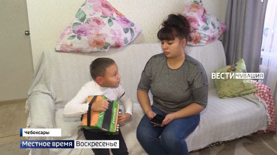 Любовь и вера родителей помогают чебоксарскому мальчику с ДЦП развивать свои таланты