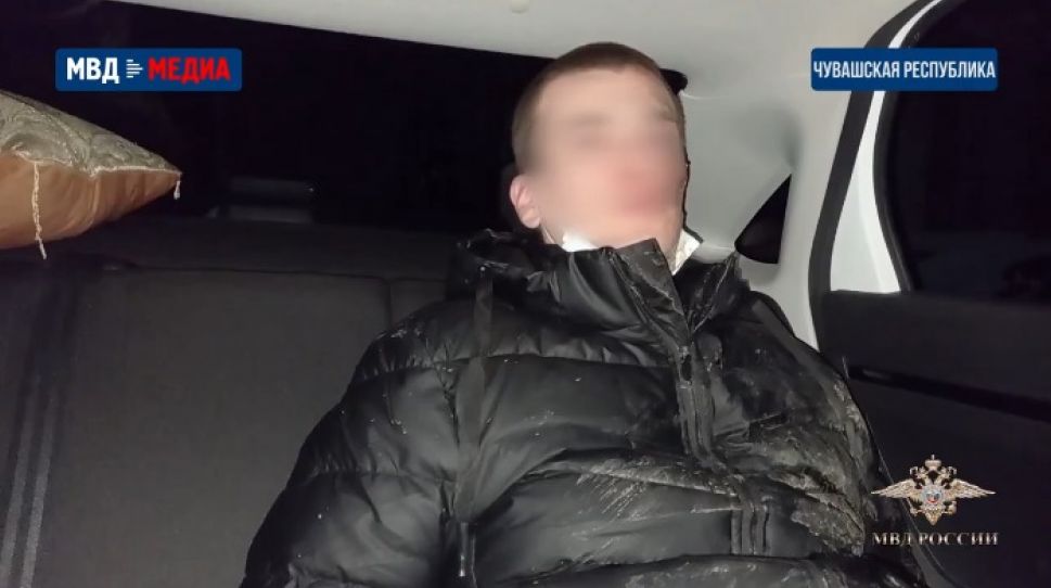В Чувашии поймали мошенника, обманывавшего стариков В Чувашии поймали мошенника, обманывавшего стариков