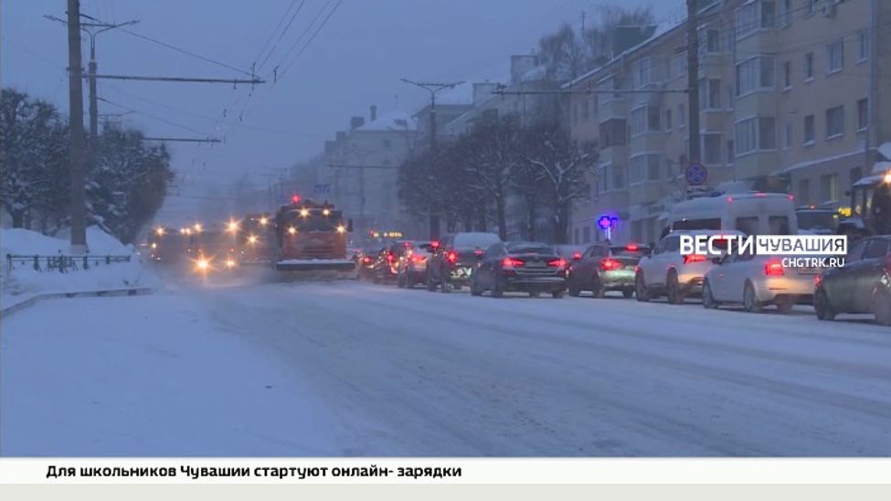 Чебоксарские власти организовали для СМИ «снежный» пресс-тур Чебоксарские власти организовали для СМИ «снежный» пресс-тур