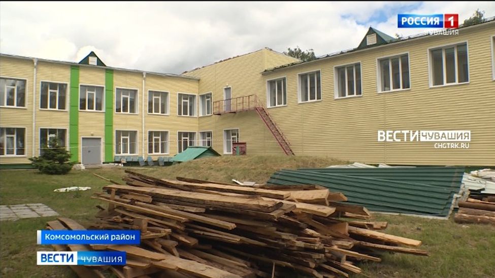 Жителям Чувашии, пострадавшим от урагана, выплатят по 10 тысяч рублей Жителям Чувашии, пострадавшим от урагана, выплатят по 10 тысяч рублей