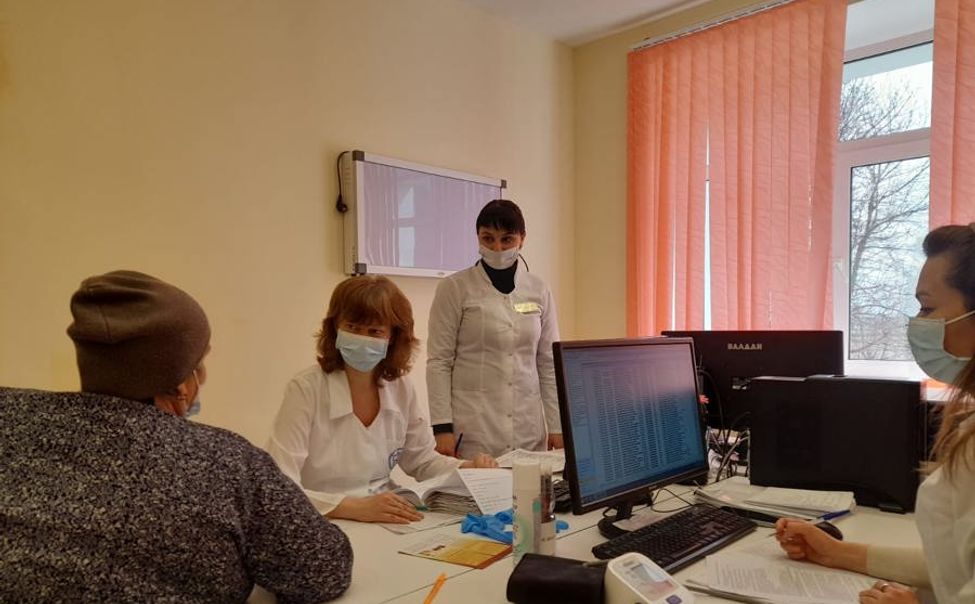 Бригада врачей госпиталя для ветеранов войн провела прием в Яльчикской больнице