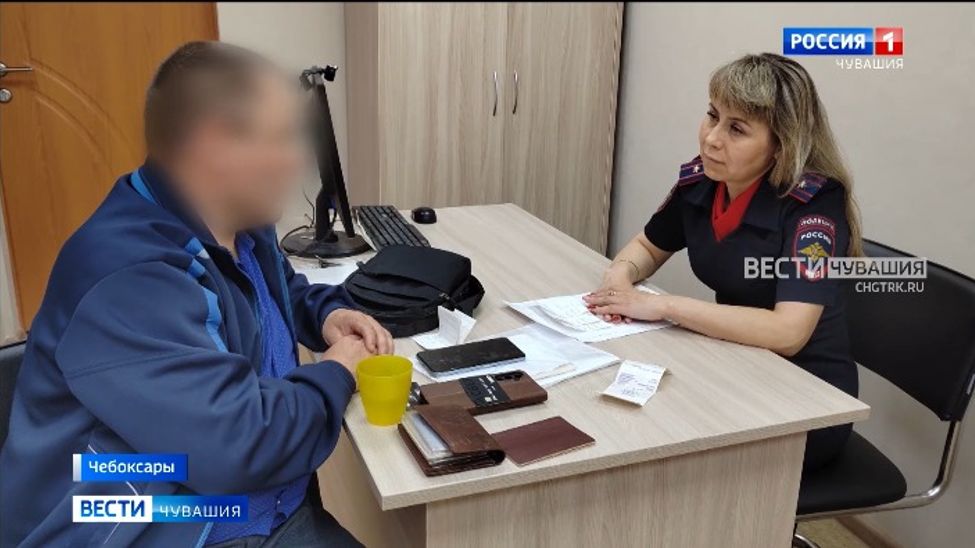 Житель Чувашии отдал мошенникам более 2 млн рублей, взятых в кредит Житель Чувашии отдал мошенникам более 2 млн рублей, взятых в кредит