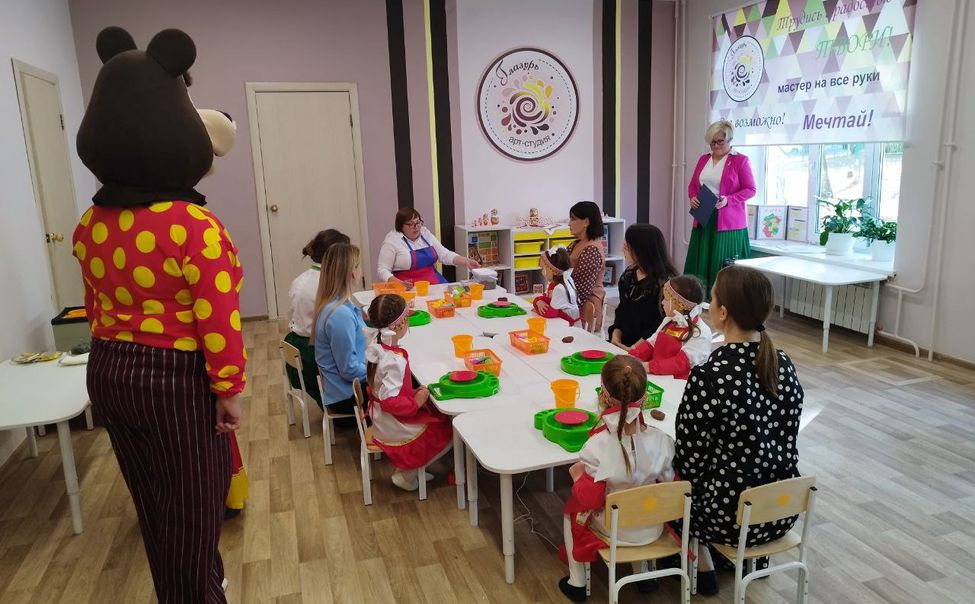 В чебоксарском детском саду открылась гончарная мастерская