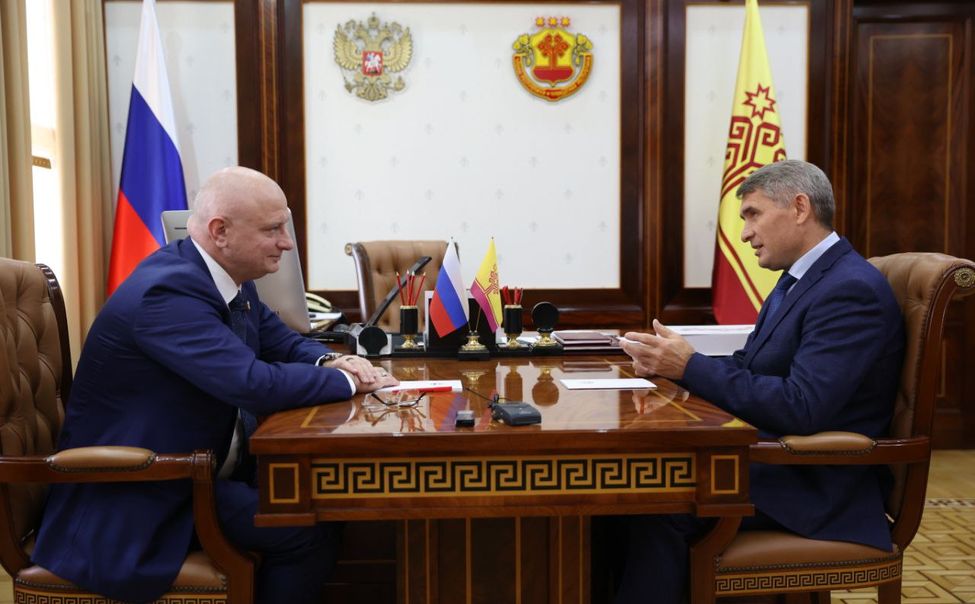 В Чувашию с рабочим визитом прибыл Андрей Клишас