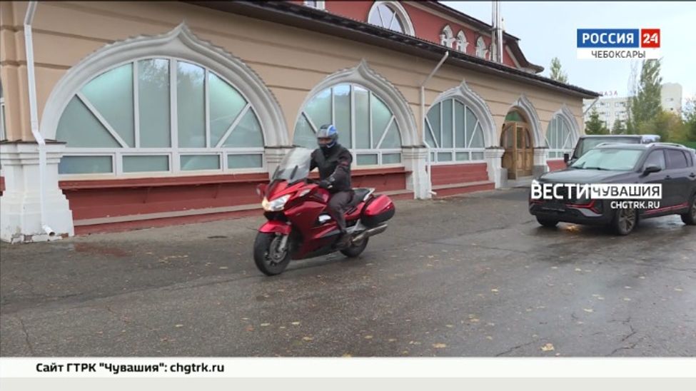 Чувашские байкеры организовали очередную отправку гуманитарного груза в зону СВО Чувашские байкеры организовали очередную отправку гуманитарного груза в зону СВО