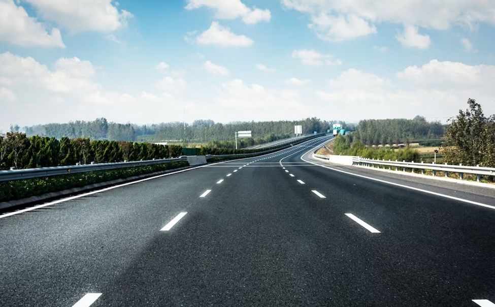 В Чувашии за 2023 год после капремонта ввели в эксплуатацию 120 км автодорог