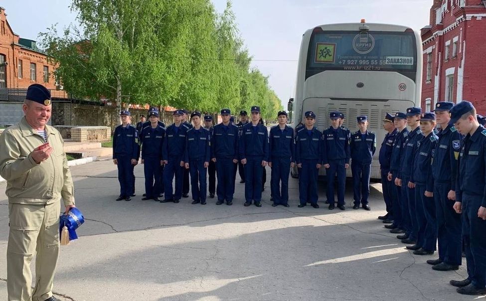 Чувашские кадеты посетили Сызранское высшее военное авиационное училище лётчиков