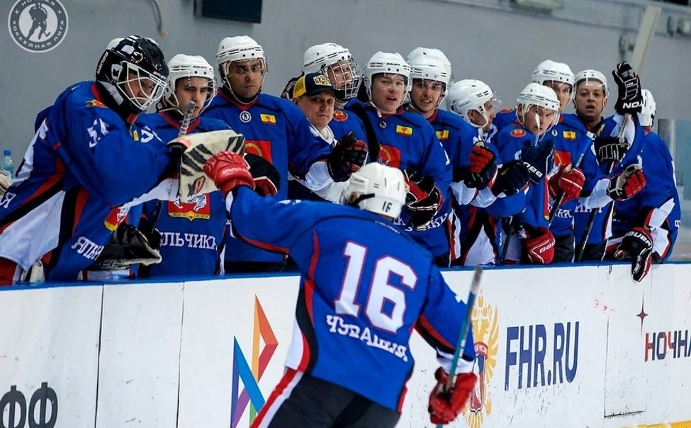 Команда из Чувашии впервые оказалась в финале Ночной хоккейной лиги  