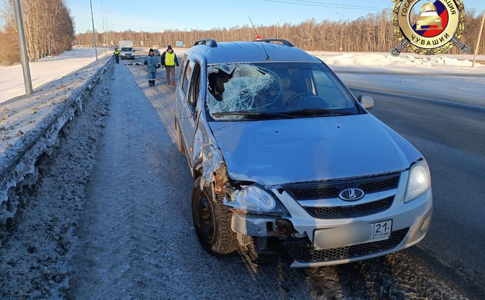 В Чебоксарском округе водитель "Ларгуса" насмерть сбил мужчину