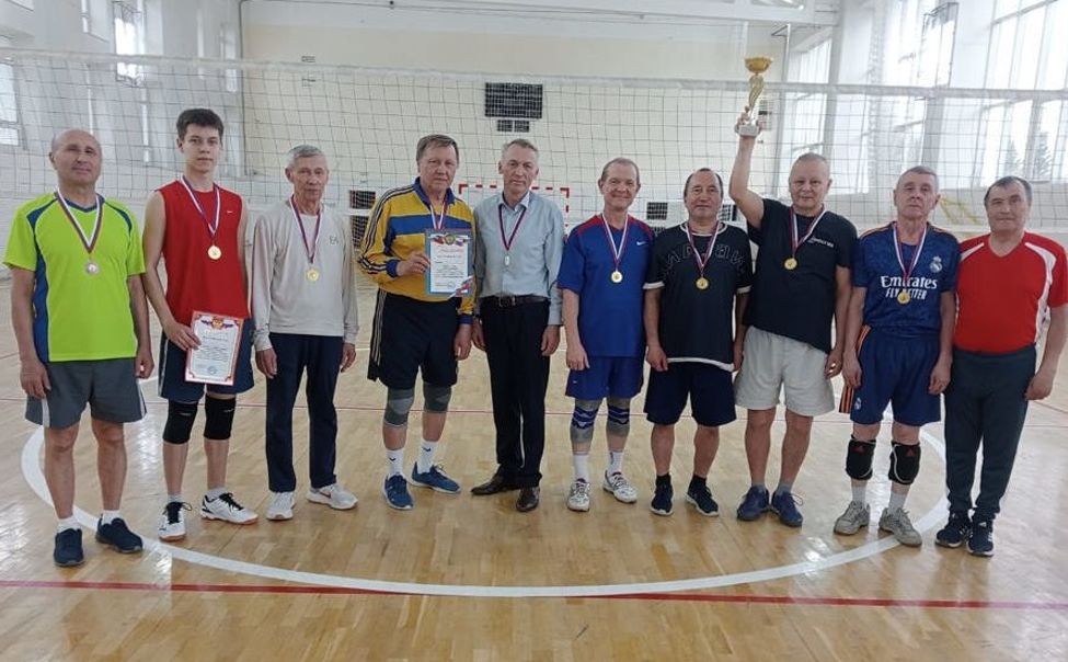 В Чебоксарах разыграли Кубок Победы В Чебоксарах разыграли Кубок Победы