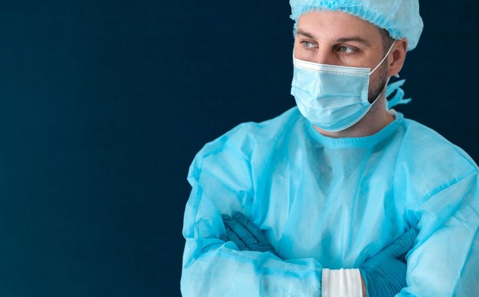 Чувашские хирурги спасли подростка со сложной травмой позвоночника