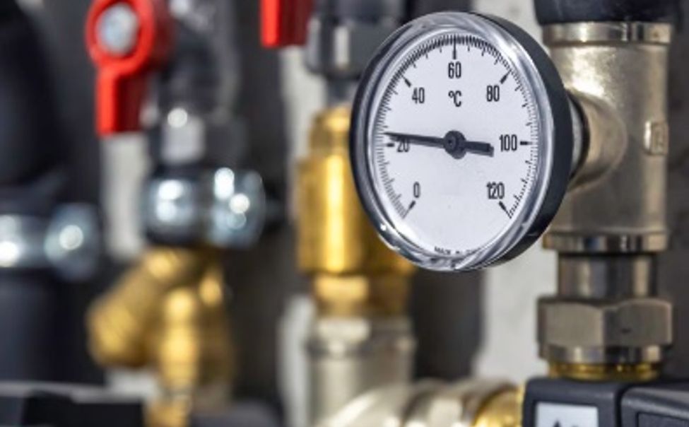 В Чувашии за 8 месяцев сумма господдержки по оплате ЖКУ составила 1,3 млрд рублей