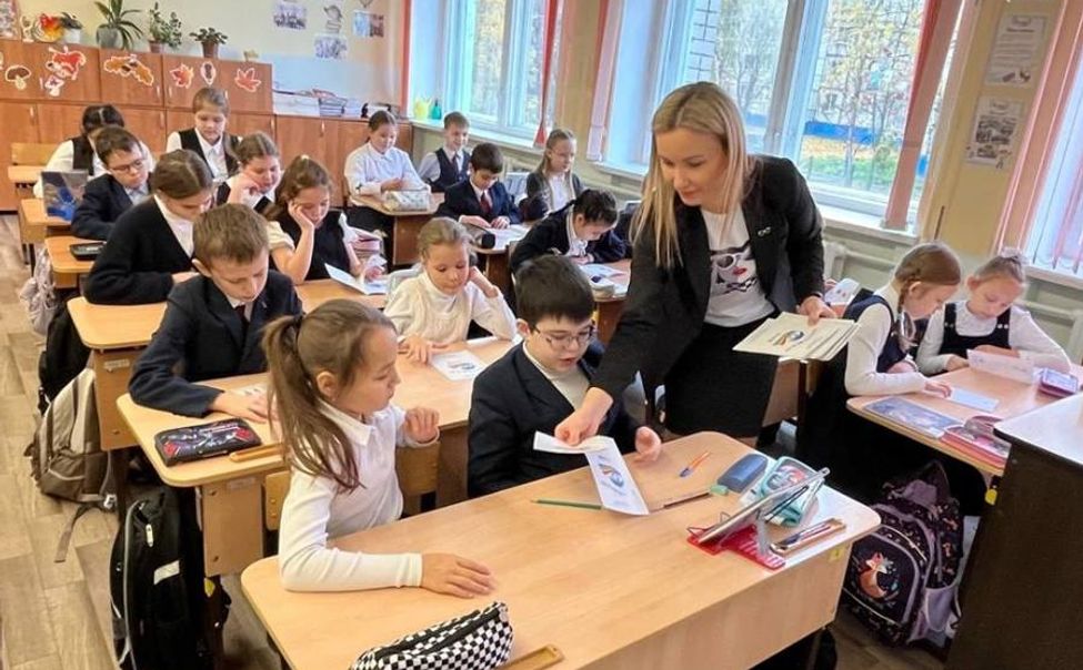 В Чувашии в этом году «Уроки здоровья глаз» посетили более 900 детей