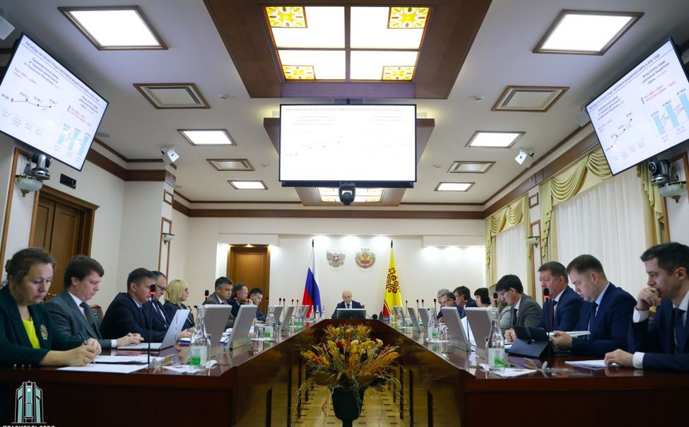 Кабмин Чувашии принял решения по внедрению 14 нововведений в законодательстве