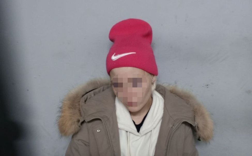 Новочебоксарскую дилершу полицейские взяли на закладке синтетики