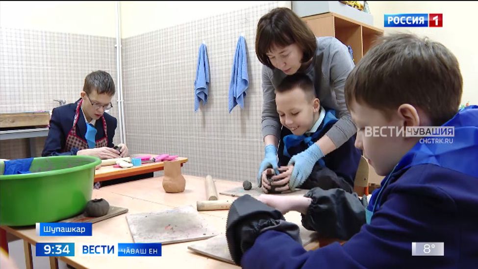 Ачасем хӑйсене кунта туслӑ ҫемьери пек туяҫҫӗ