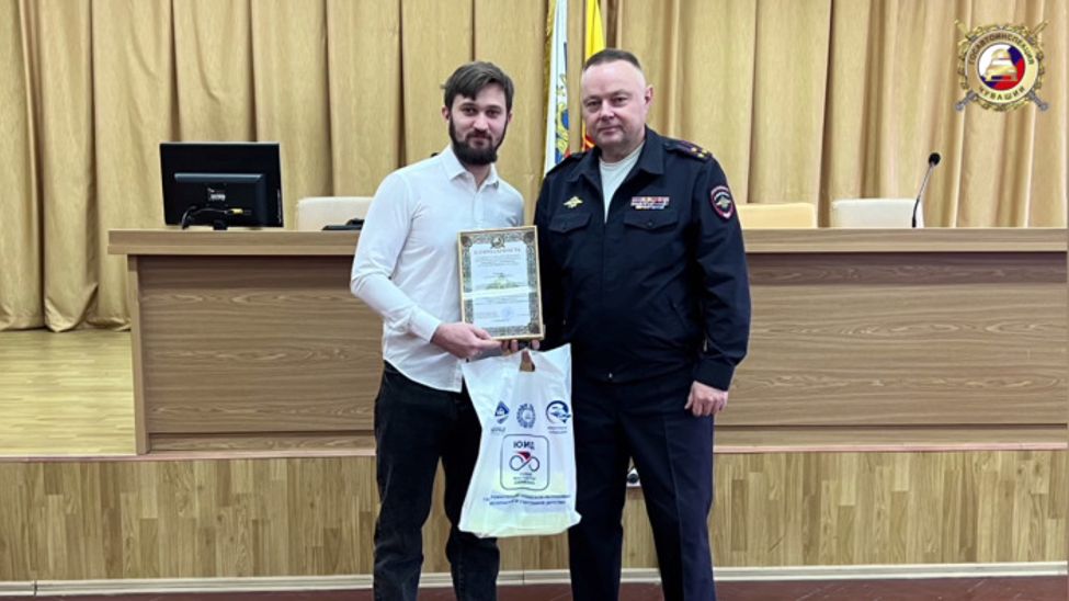 В Чувашии водитель помог ГАИ задержать несовершеннолетнего нарушителя