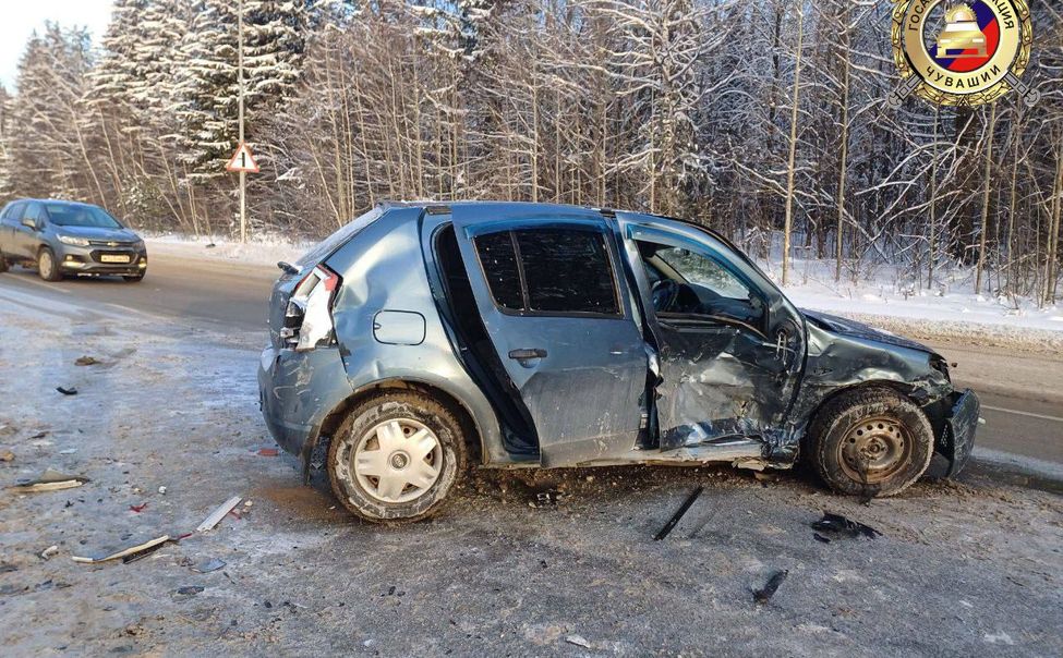 В Чебоксарском округе в ДТП пострадали 6 человек