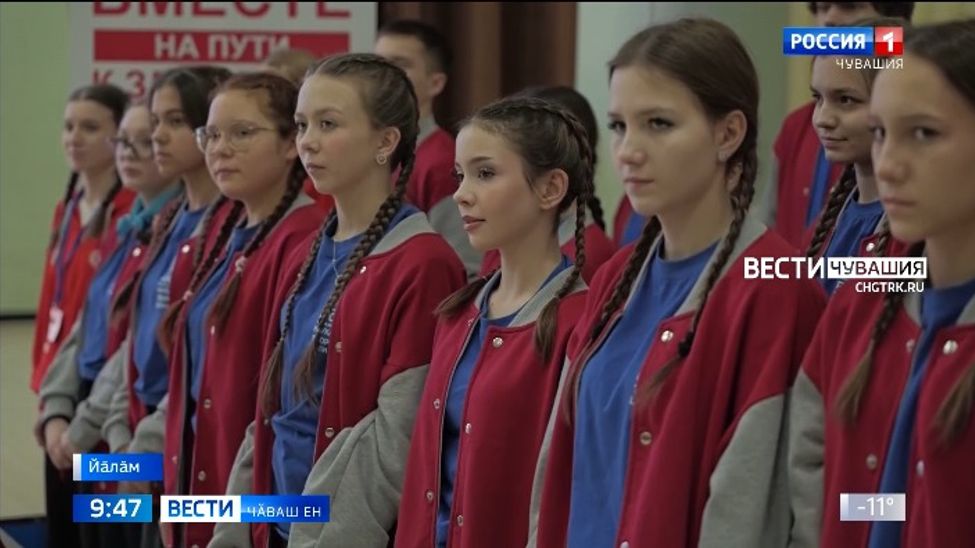 "Росинка" физкультурӑпа сывлӑх центрӗнче Губернатор лагерӗн кӑҫалхи пӗрремӗш смени вӗҫленчӗ