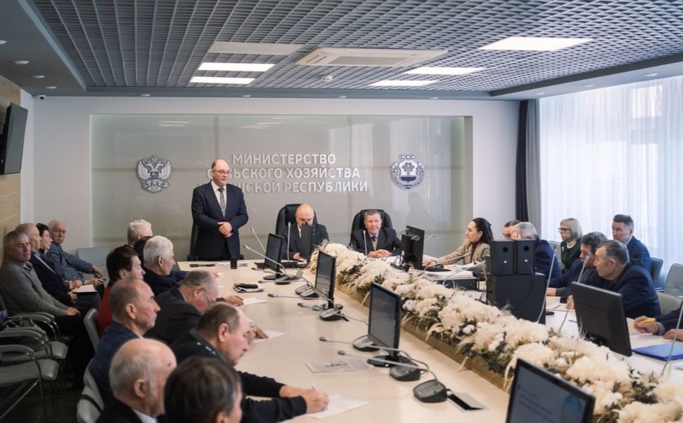 В Чувашии возьмут на вооружение опыт ветеранов АПК В Чувашии возьмут на вооружение опыт ветеранов АПК