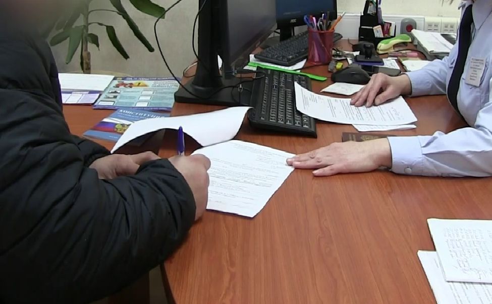 Из-за правонарушений МВД Чувашии прекратило гражданство уроженцу Азербайджана 