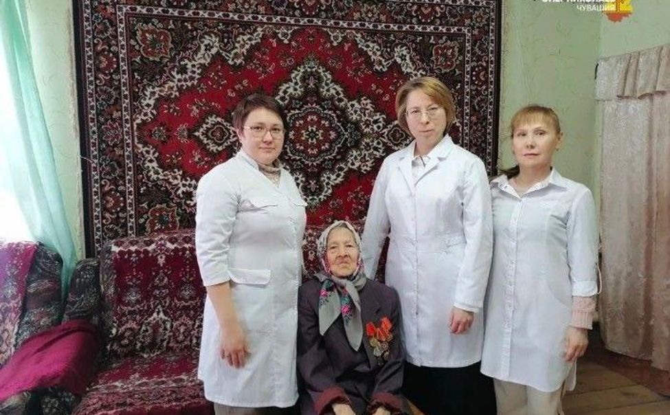 В Чувашии новыми специалистами усиливают проект «Прояви заботу — научи уходу» 