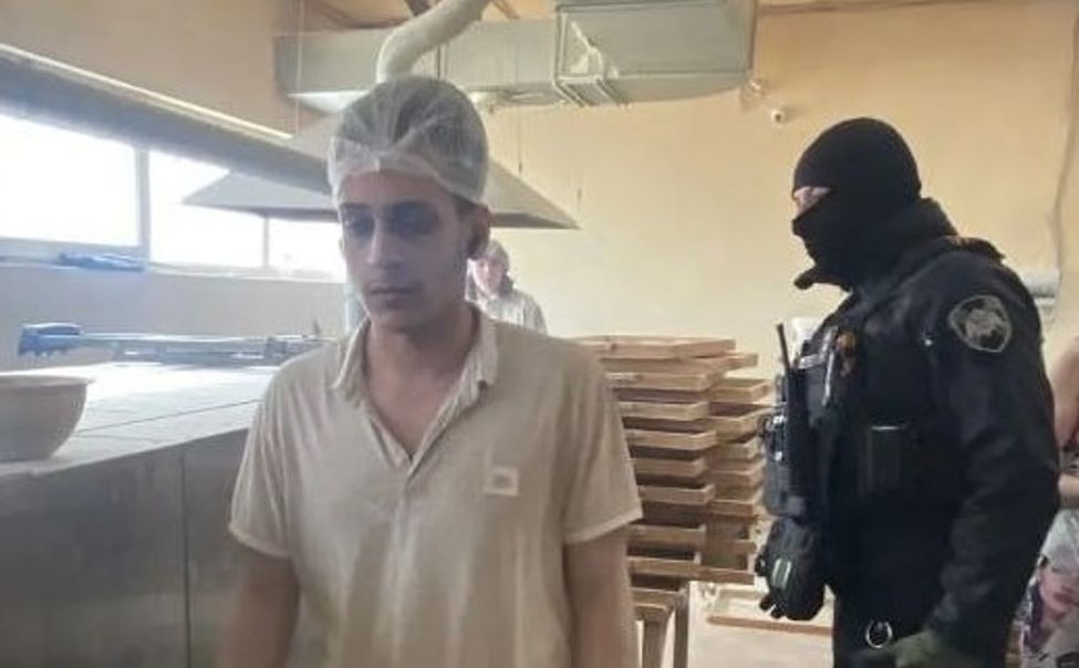 В Чувашии полицейские выявили пекаря-иностранца и отчисленного студента с просроченной визой