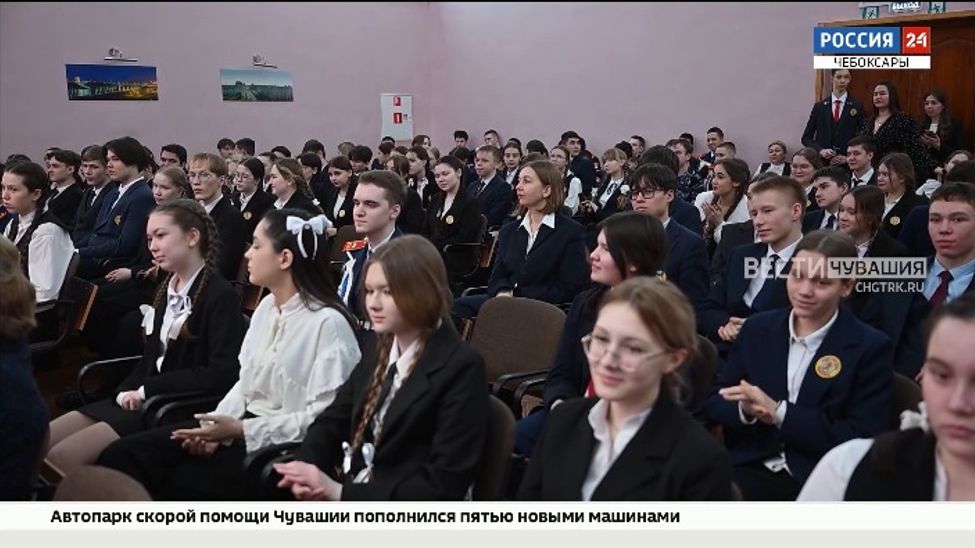 Дмитрий Захаров встретился с учениками школы №40