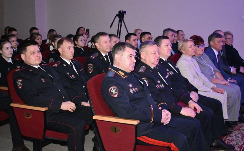 В МВД по Чувашии подвели итоги XXIX фестиваля патриотической песни