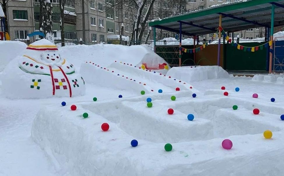 В Чебоксарах прошел конкурс-фестиваль снежных построек