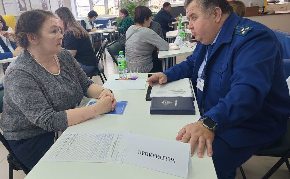 «Десант поддержки» из Чувашии принял 843 жителей с 1480 вопросами