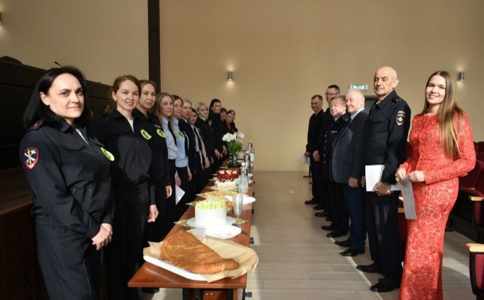 В МВД по Чувашии провели конкурс «Сотрудницы правопорядка», приуроченный Международному женскому дню