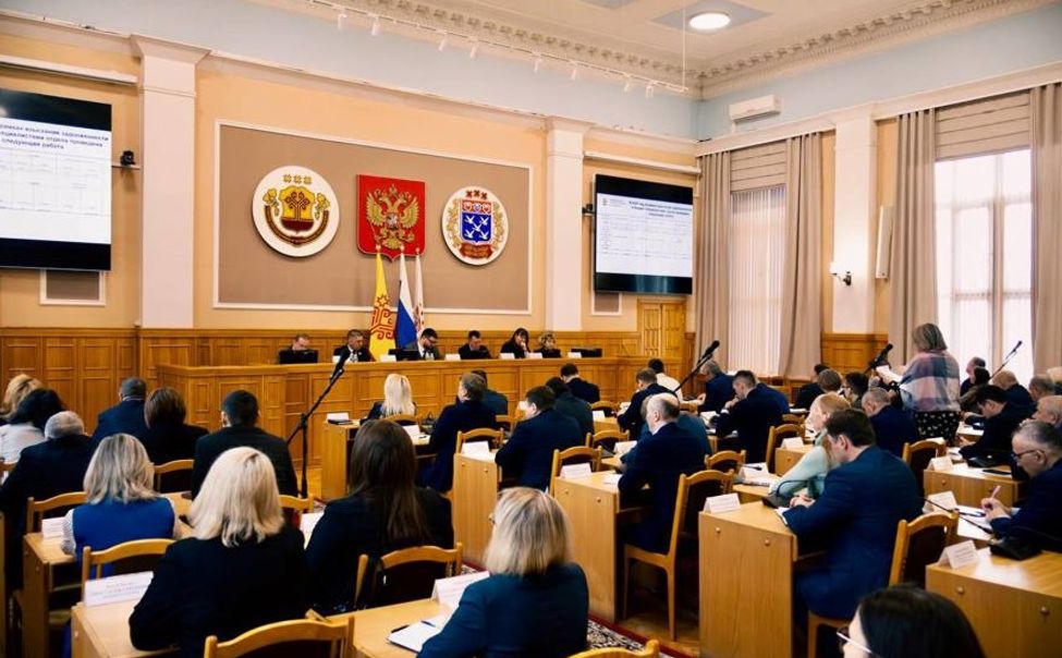 В Чебоксарах усилят меры безопасности в связи со сходом снега с крыш