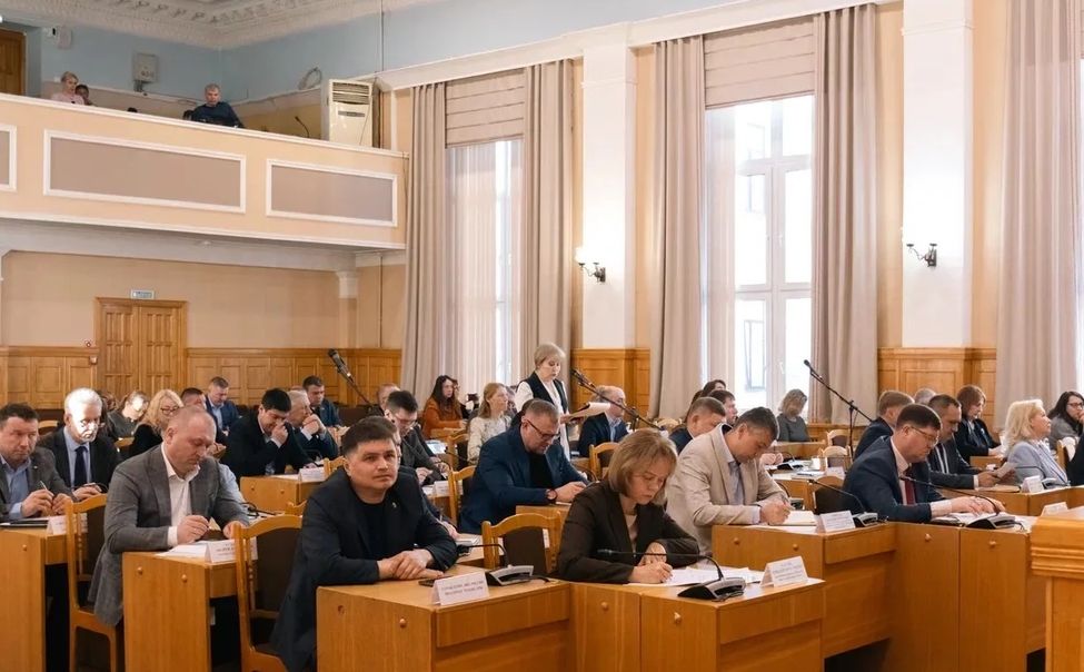 Чебоксары активно приводят в порядок после зимы