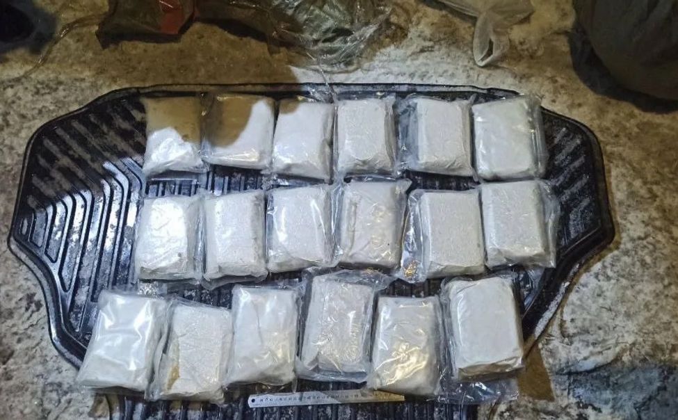 В Ибресинском округе почти на 10 лет приговорили сбытчицу 60 кг наркотиков