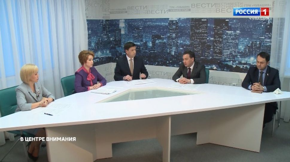 В центре внимания - помощь жителям Чувашии и бизнесу в условиях COVID-19 