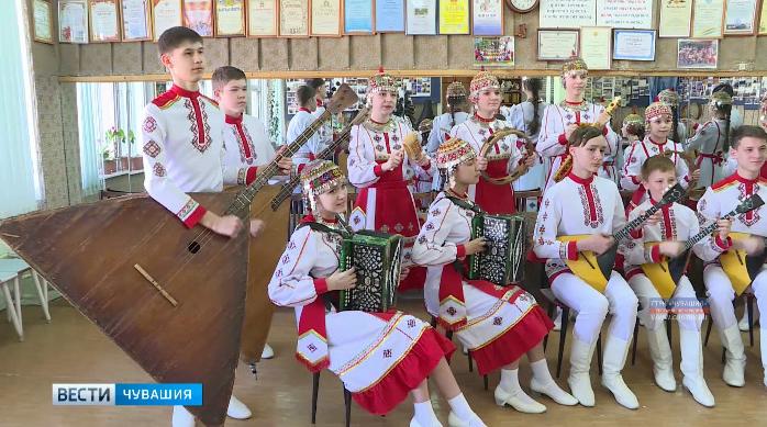 Ансамбль народных инструментов «Эревет» стал лауреатом Всероссийской творческой ассамблеи Ансамбль народных инструментов «Эревет» стал лауреатом Всероссийской творческой ассамблеи