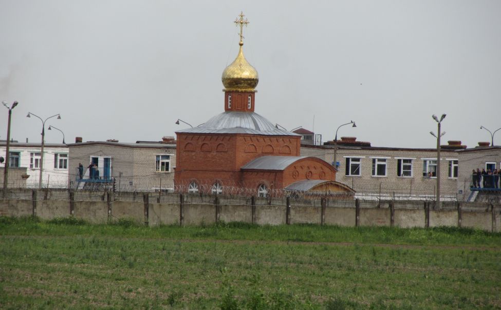 На территории колонии Чувашии появилась незаконная свалка На территории колонии Чувашии появилась незаконная свалка