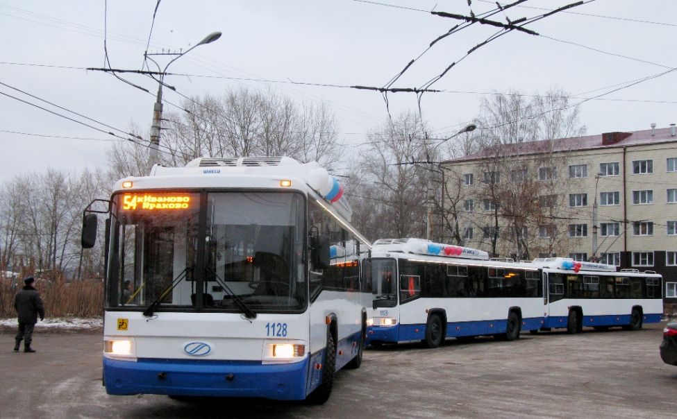 По Новочебоксарску будет курсировать бесплатный новогодний троллейбус