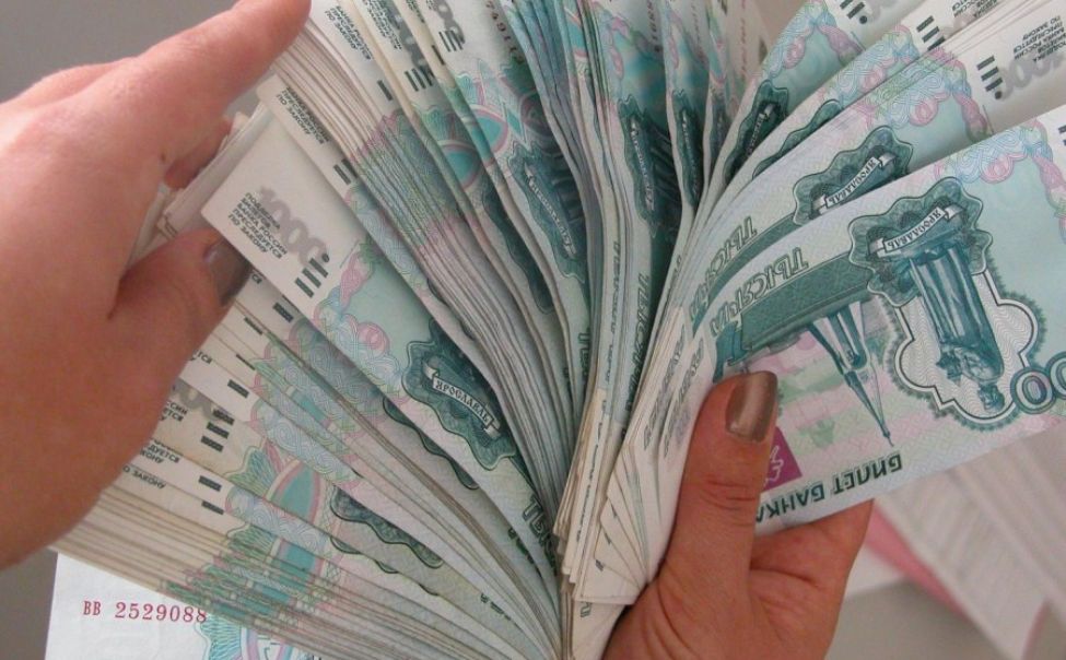 Россияне хотят зарабатывать 158 тысяч рублей в месяц