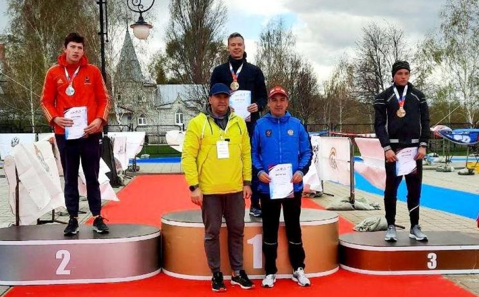 Роман Минеев завоевал золото Всероссийских соревнований по триатлону Роман Минеев завоевал золото Всероссийских соревнований по триатлону