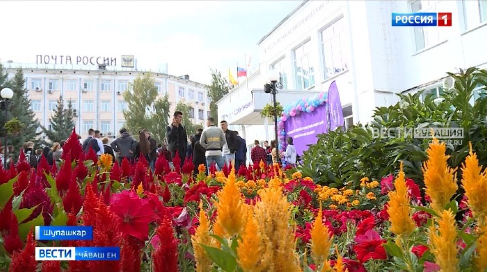 Мускаври политехника университечӗн Шупашкарти филиалне пӗрремӗш курса 215 хӗрпе каччӑна йышӑннӑ Мускаври политехника университечӗн Шупашкарти филиалне пӗрремӗш курса 215 хӗрпе каччӑна йышӑннӑ