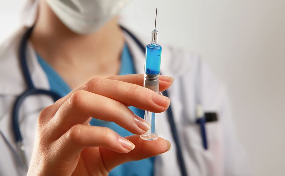 В Чувашии от COVID-19 вакцинировали 45% населения