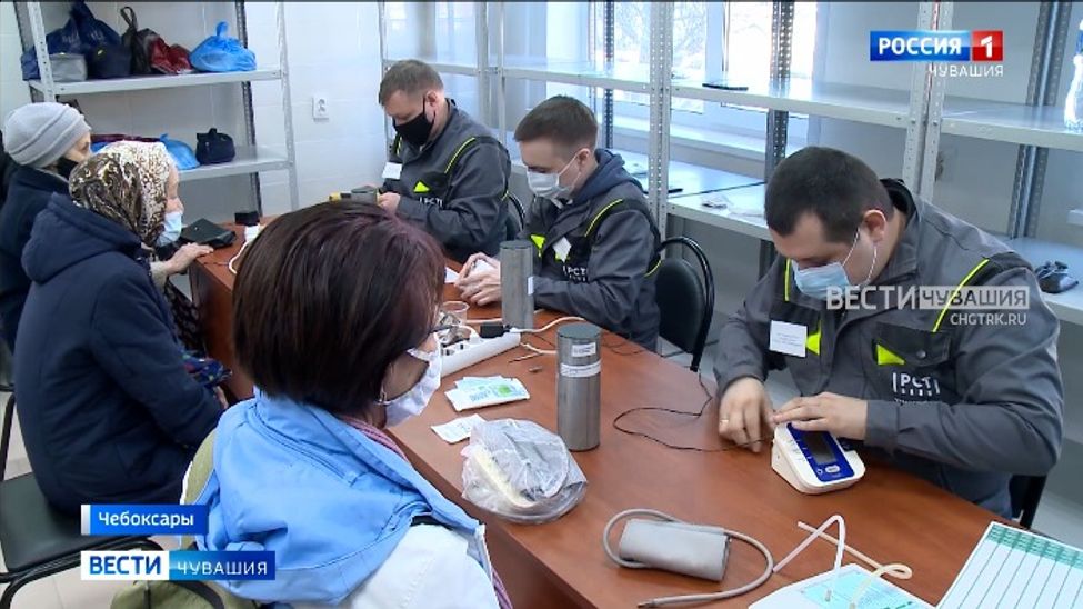 Более 350 чебоксарцев проверили свои тонометры Более 350 чебоксарцев проверили свои тонометры